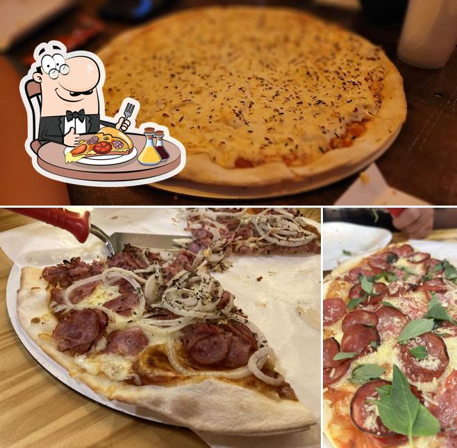 Peça diversos tipos de pizza