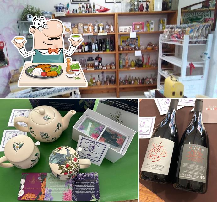 Enoteca Casalboni si caratterizza per la cibo e interni Enoteca Casalboni si caratterizza per la cibo e interni