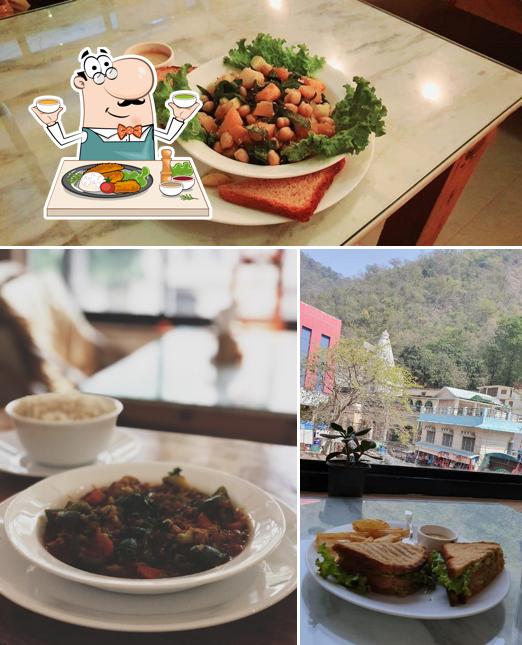 Food at Good times cafe