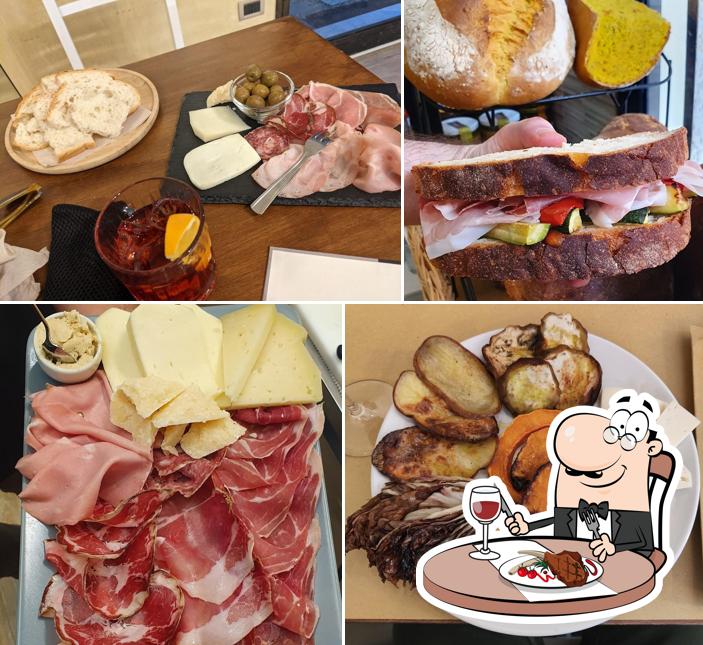 Ordina i un pasto a base di carne a Aurum