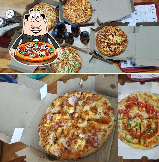 Order pizza at IFC