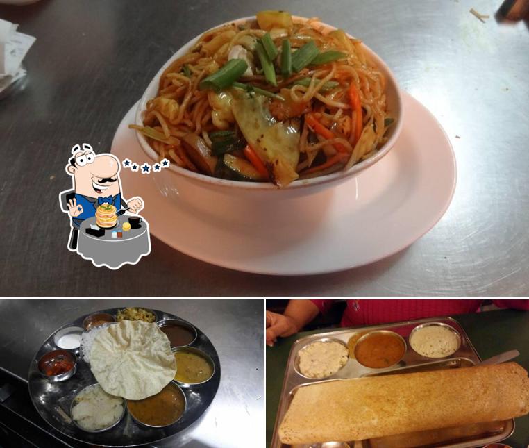 Food at Thambi Veg Restaurant