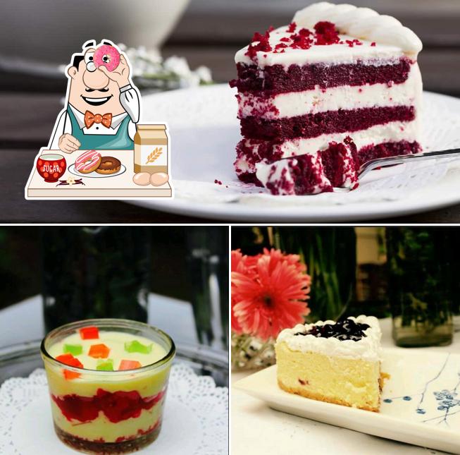 Don’t forget to order a dessert at Zoet Ice Cream & Desserts