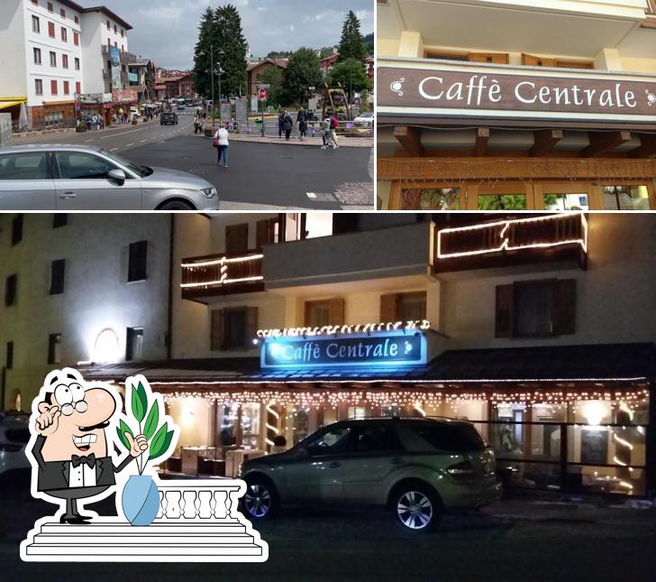 Puoi goderti l'aria fresca dal dehors di Caffè Centrale