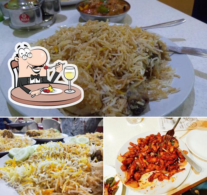 Food at Dhakeswari Chinese Restaurant And Caterers