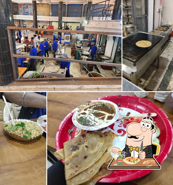 Food at Om Chole Kulche