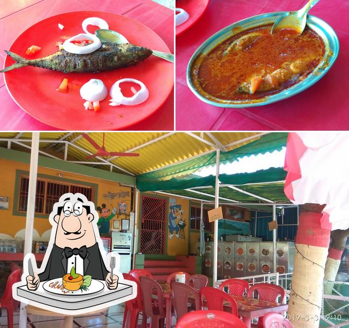 Food at Apli Khanwal, Apla Guest House