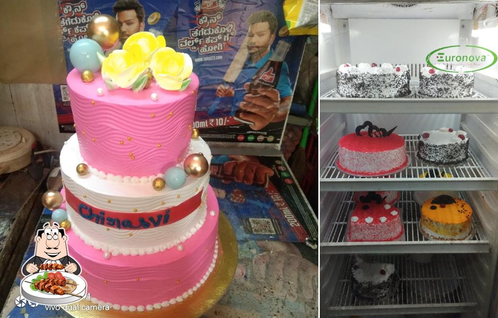 Food at Cacke shop