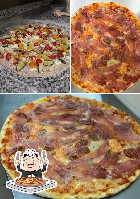 Ordina una pizza a Acqua E Farina Sas Di Marco Tambussi