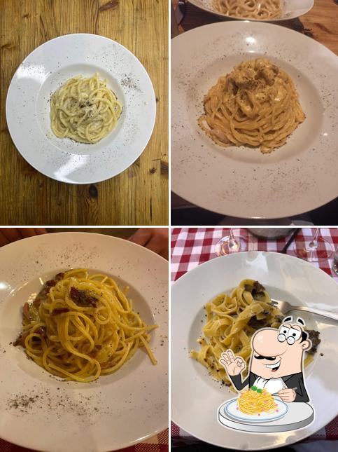 Spaghetti alla carbonara al Ristorante Osteria La Latteria - Cucina tipica Fiorentina