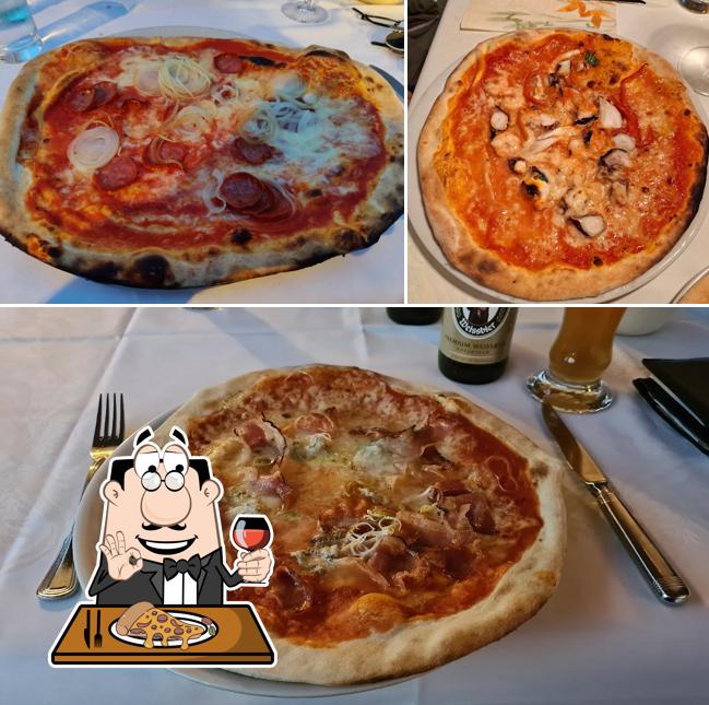 Prenditi una pizza a Pizzeria Hofer
