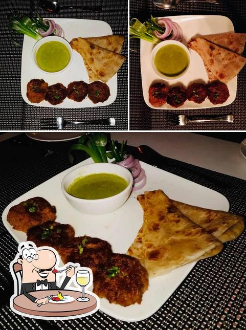 Food at Canaria Lounge