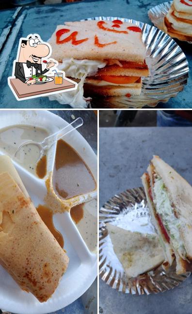Food at Naivaidhyam food point