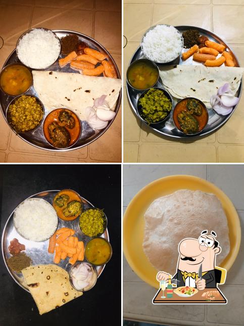 Meals at Raja Ratna Hotel