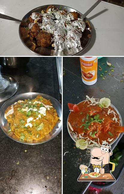 Food at Tripathy Family Dhaba