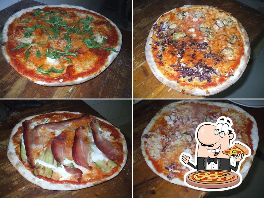 A Bar pizzeria Pier Paolo Saderi, puoi provare una bella pizza