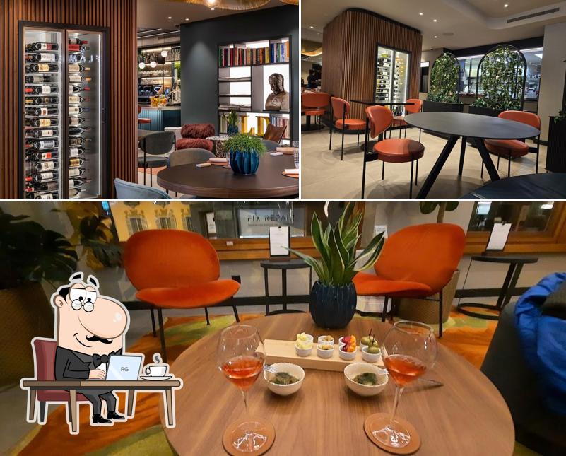 Dai un'occhiata agli interni di FLAMEL Restaurant & Mixology Bar