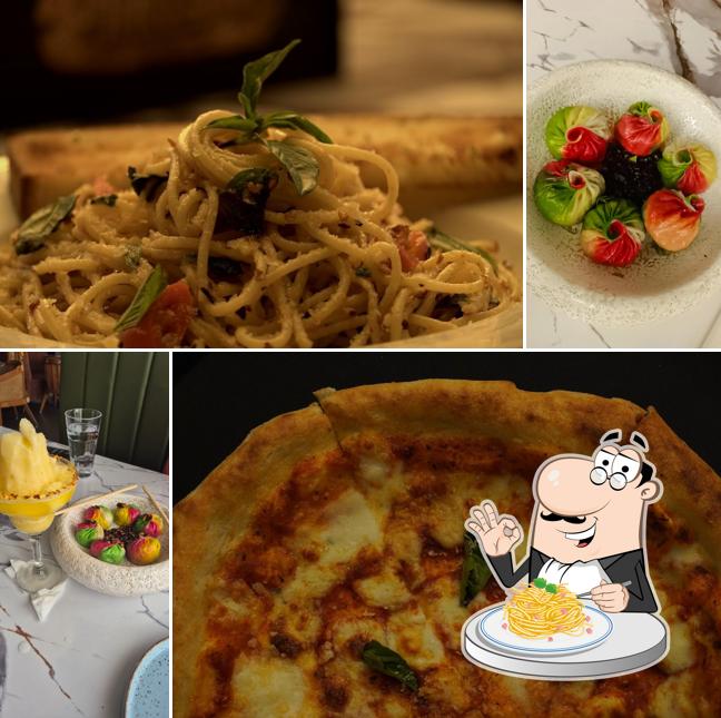 Spaghetti carbonara at CheezO Cafe