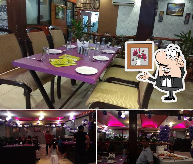 Check out how Nakli Dhalba looks inside