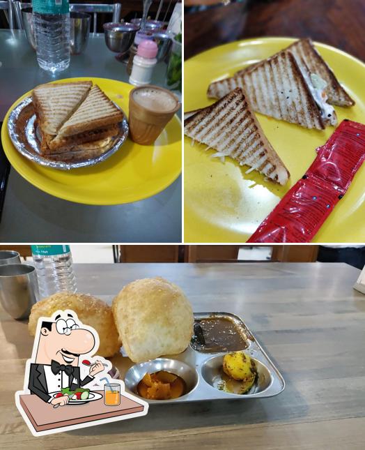 Food at Shiva Tourist Dhaba - Mama Yadav