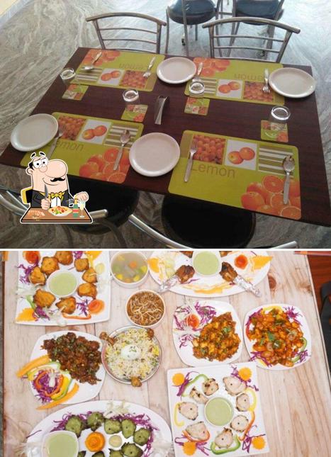 Food at Eat Fresh Restaurant