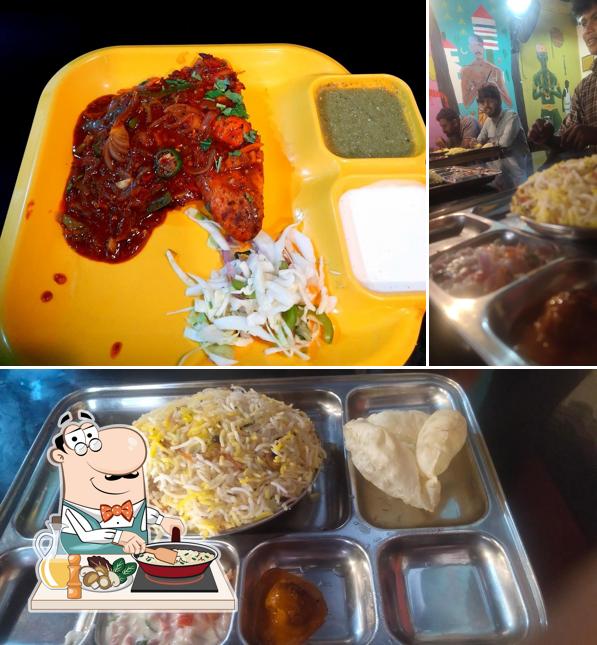 Fried rice at Podiyante Chayakada പൊടിയന്റെ ചായകട