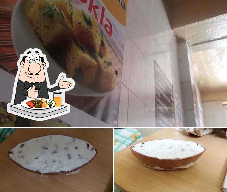 Meals at Gopi Kwality Sweets