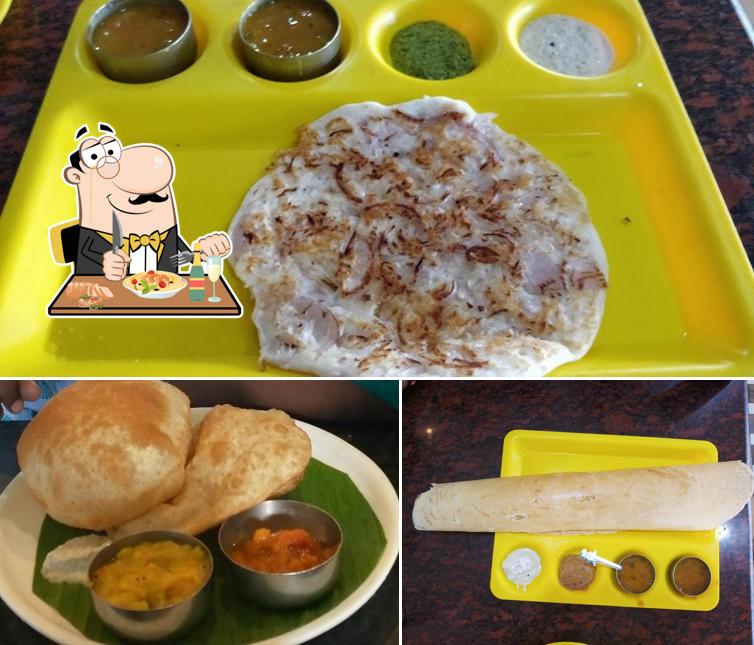 Food at Hotel Sri Balaji Ariyas