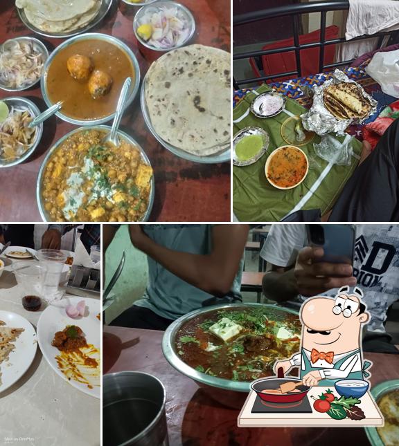 Chicken curry at Noida dhaba