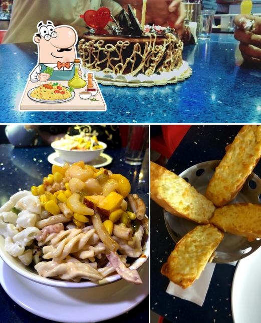 Food at N Y Pizza