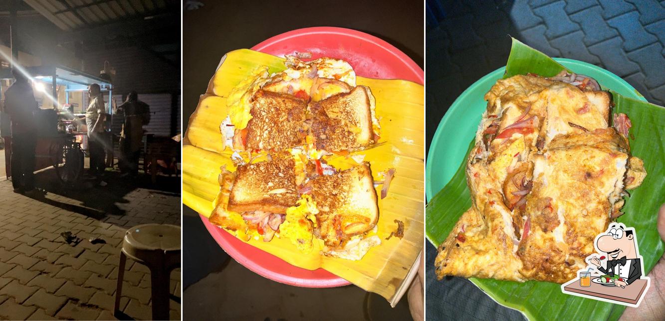 Food at Reddy building Naganna Bread omlet stall