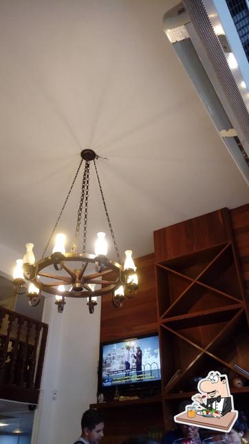 Comida em Gamadom Restaurante