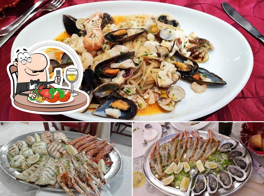 Ristorante Exclusive serve un'ampia gamma di prodotti di cucina di mare