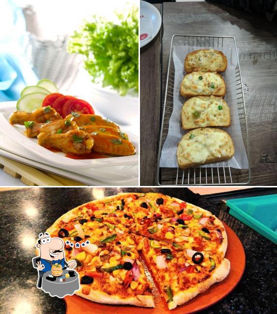 Meals at Pizza Hut Gomti Nagar, Lucknow Meals at Pizza Hut Gomti Nagar, Lucknow
