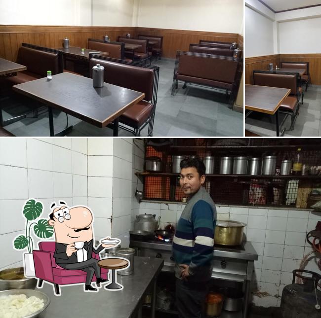 The interior of Kalyan Dhaba