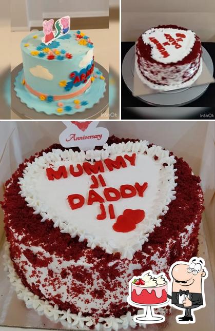 Red velvet cake at designeer cake studio