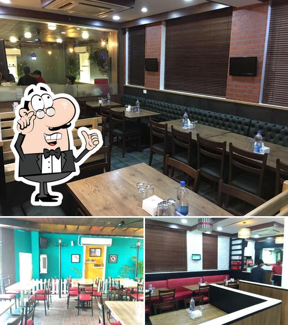 Check out how Mini Meals looks inside