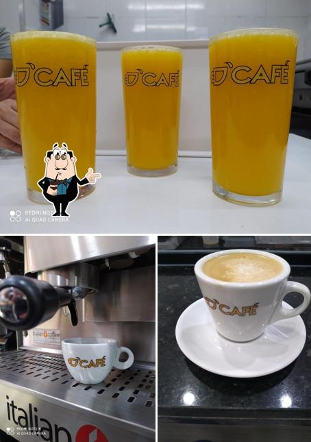 Desfrute de uma bebida no D'Café