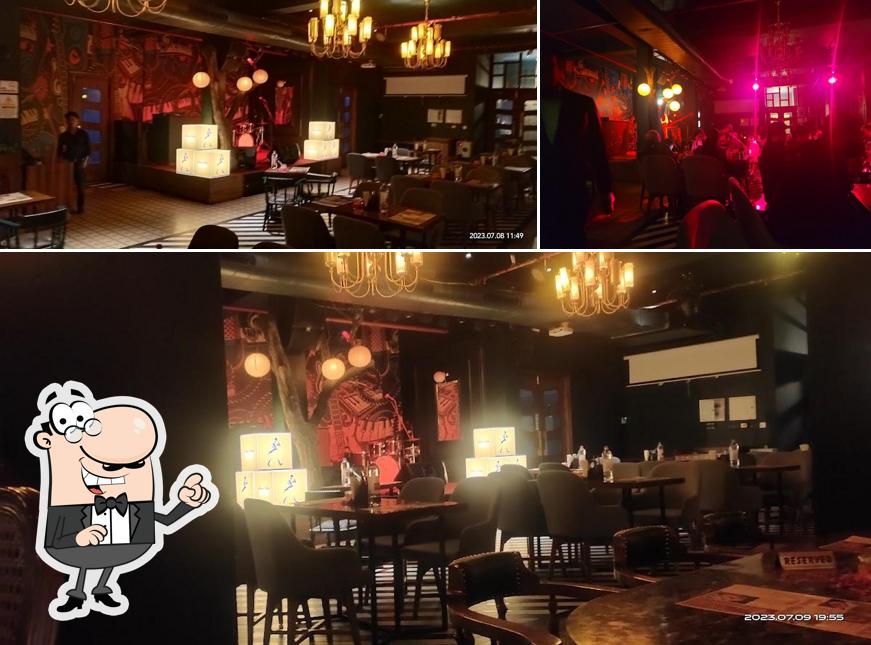 The interior of Peddlers Yamunanagar