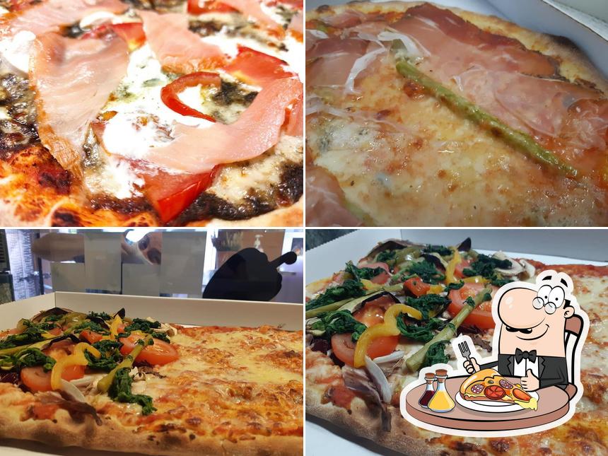 Scegli tra le molte varianti di pizza