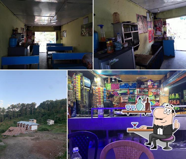 The interior of Tara vaishno daba