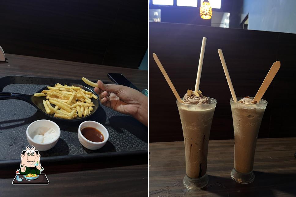 Food at Oven Heart Resto Cafe