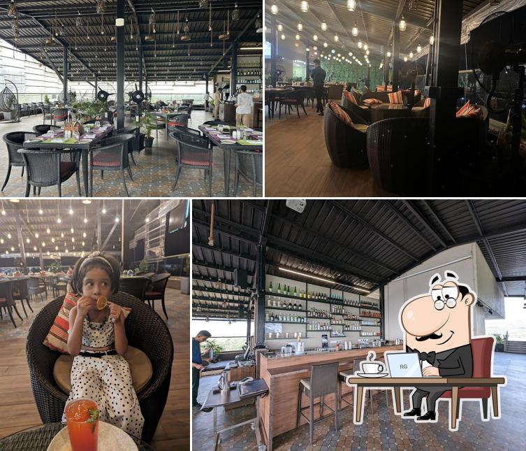 Check out how Brisa Do Mar looks inside