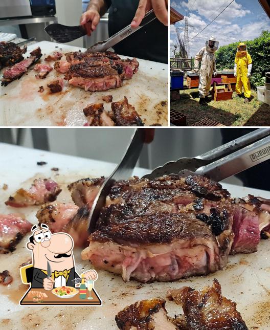 Tra le diverse cose da Il mago del panino si possono trovare la cibo e interni