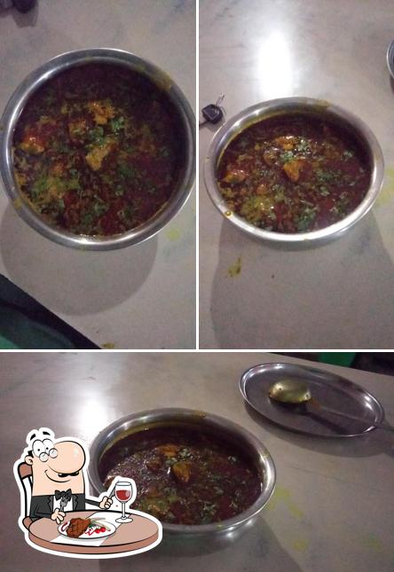 Order meat dishes at Purab dhaba