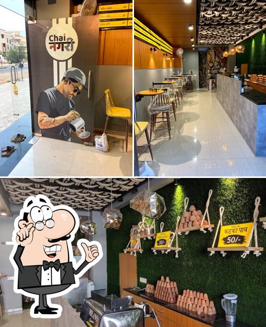 Check out how कटिंग (Cutting Cafe) looks inside