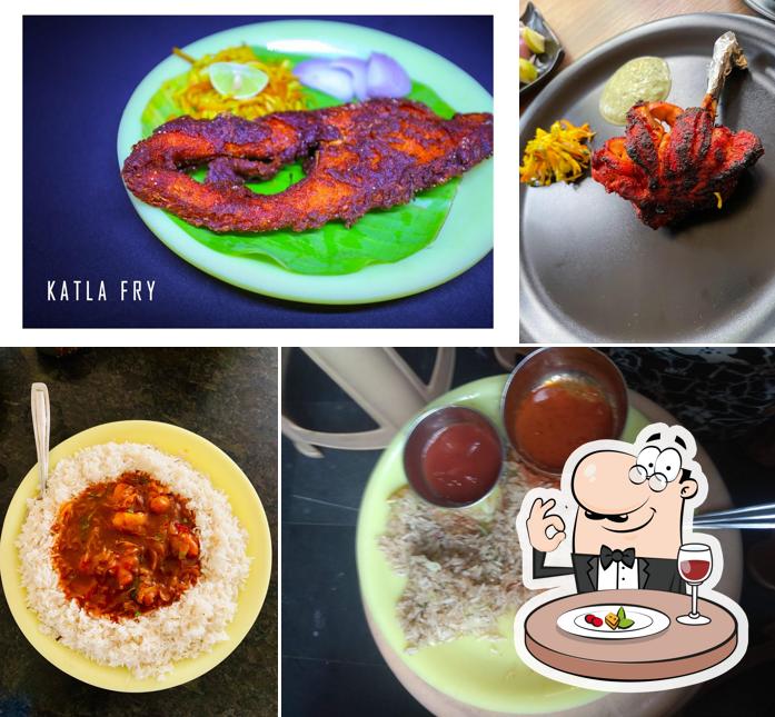 Meals at Hide Out