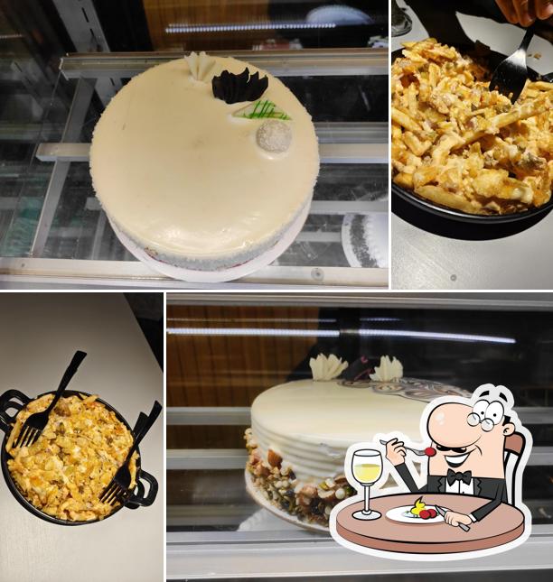 Meals at Okkashi cake cafe