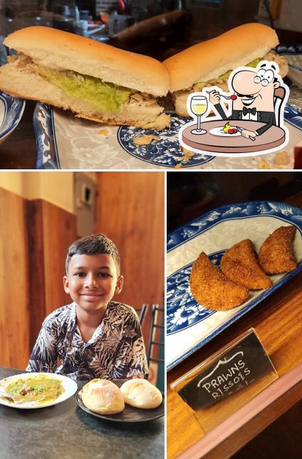 Food at Relax inn cafe