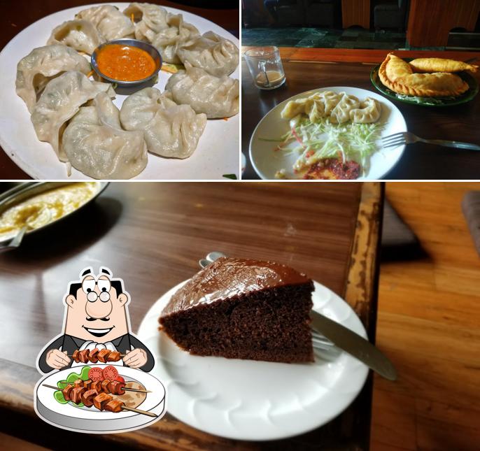 Food at Shangrila Vegetarian Restaurant